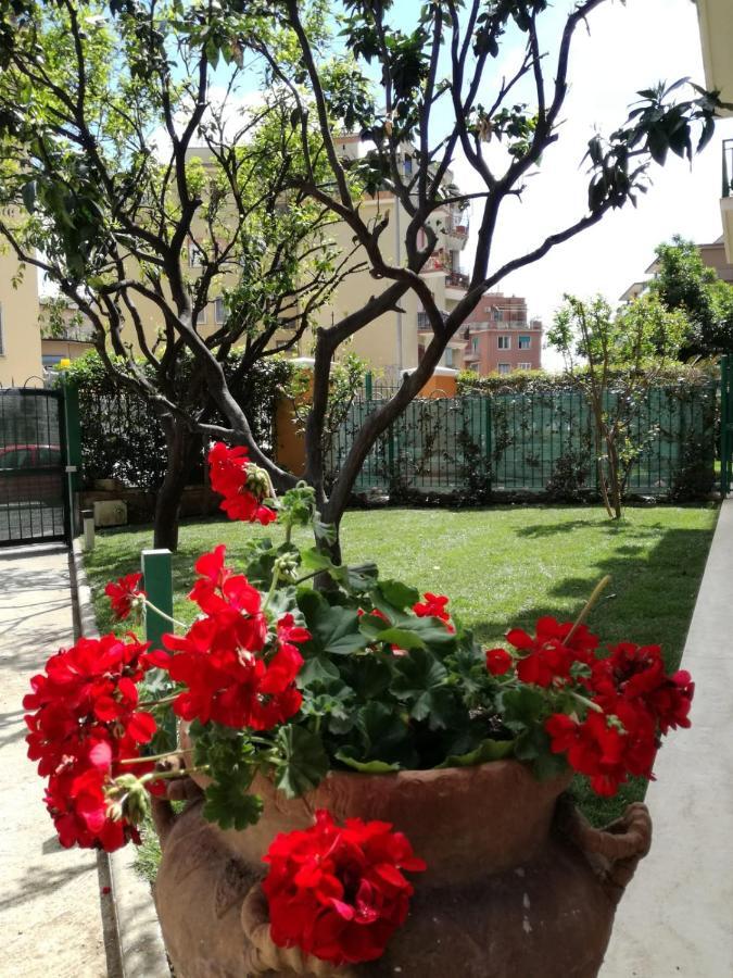 Angolo Sul Giardino Roma Ngoại thất bức ảnh