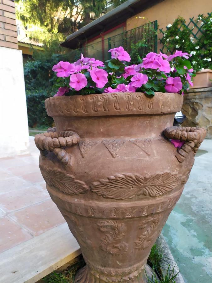 Angolo Sul Giardino Roma Ngoại thất bức ảnh